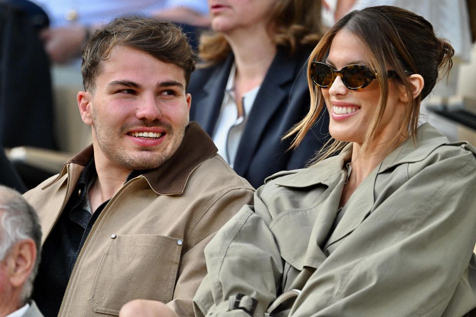 Iris Mittenaere couple