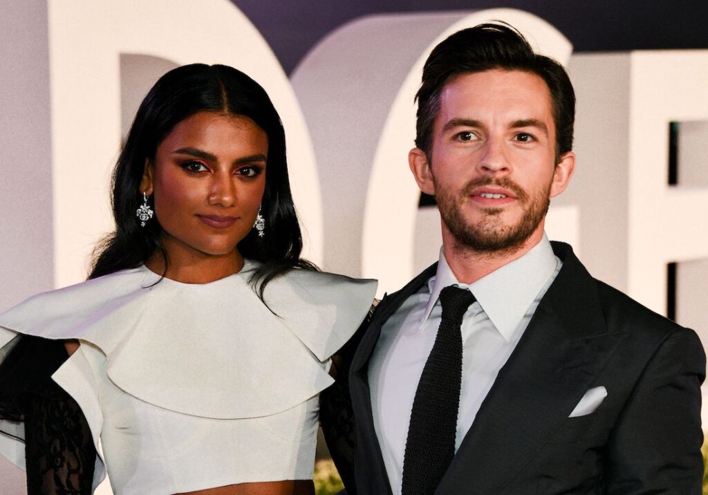 Jonathan Bailey couple